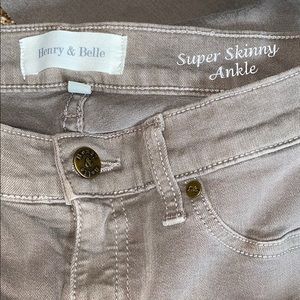 Henry & Belle Super Skinny Ankle Jeans in Grey